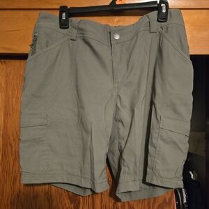 Duluth Trading Co Women's Olive Military Shorts